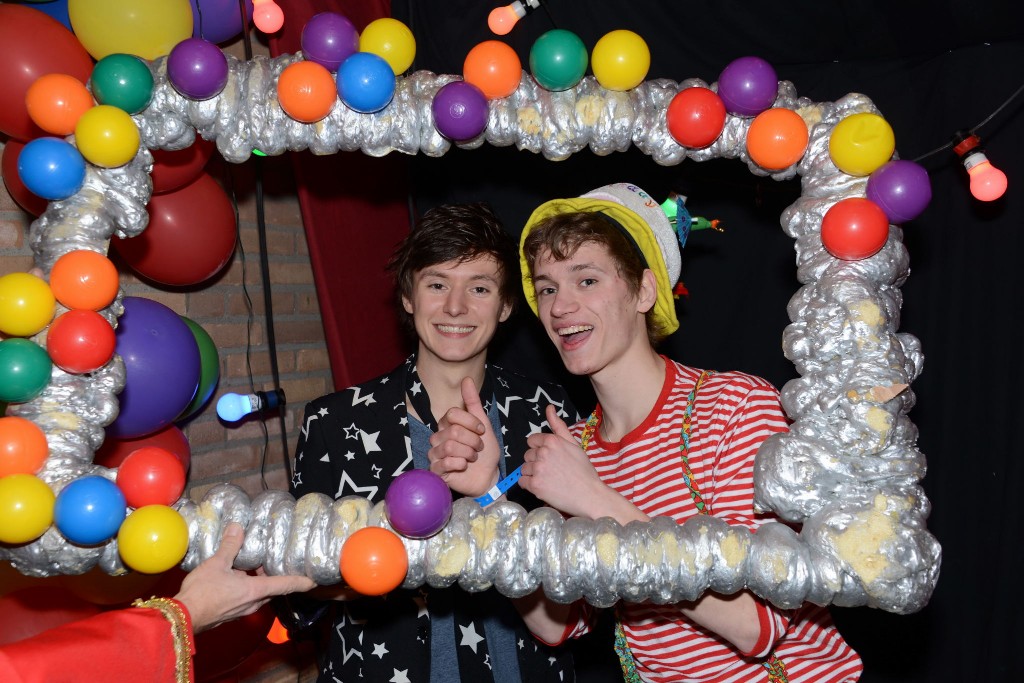 ../Images/Jubileum feest 5x11 222.jpg
